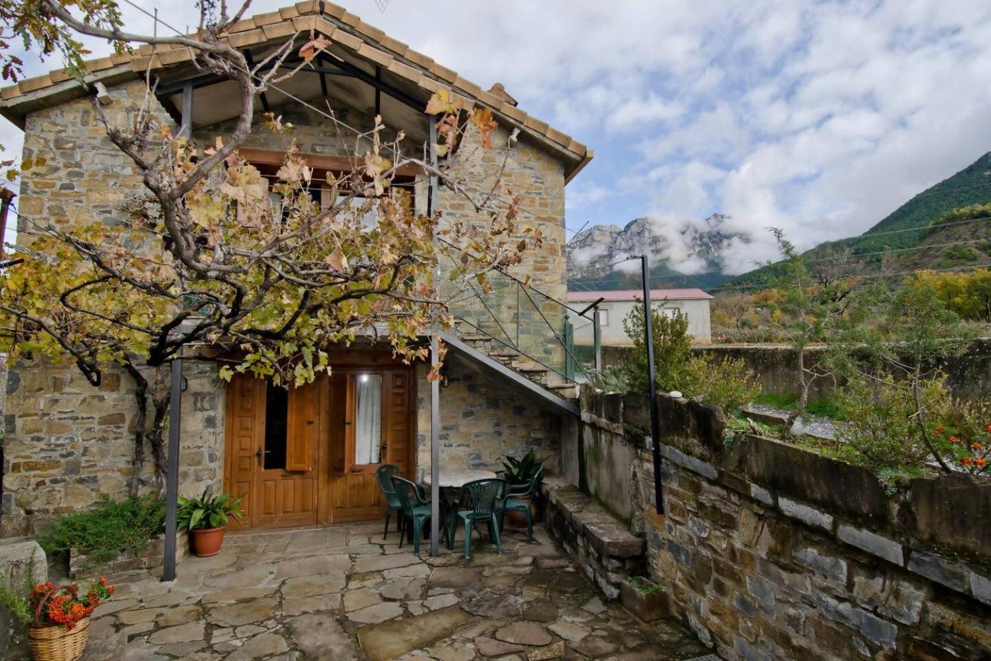 El Cajigar Ordesa Ainsa Casa Rural Laspuña Exteriör bild